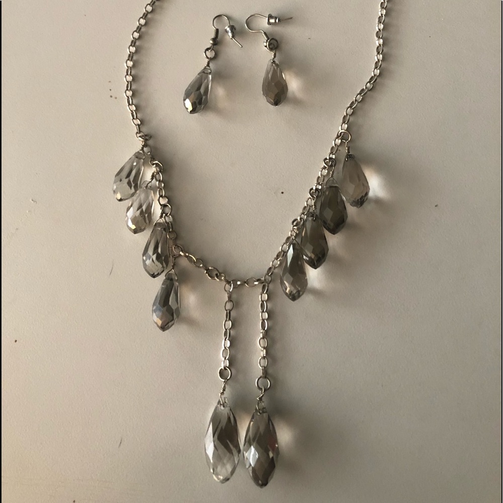 Gorgeous crystal necklace with matching earrings.